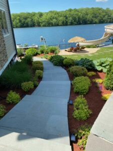 Commercial Ladscaping Maintenance by Evarts Tree Care